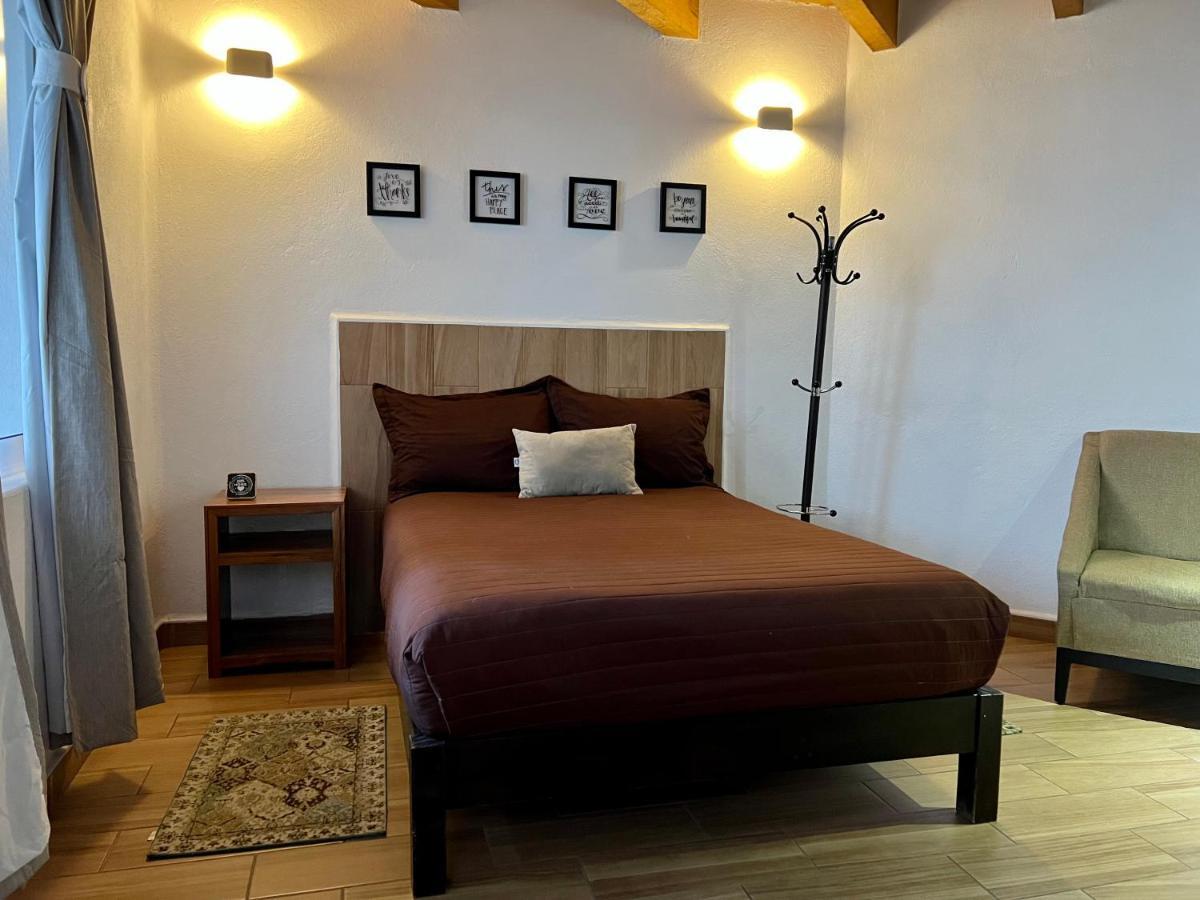 San Sebastian Hotel *